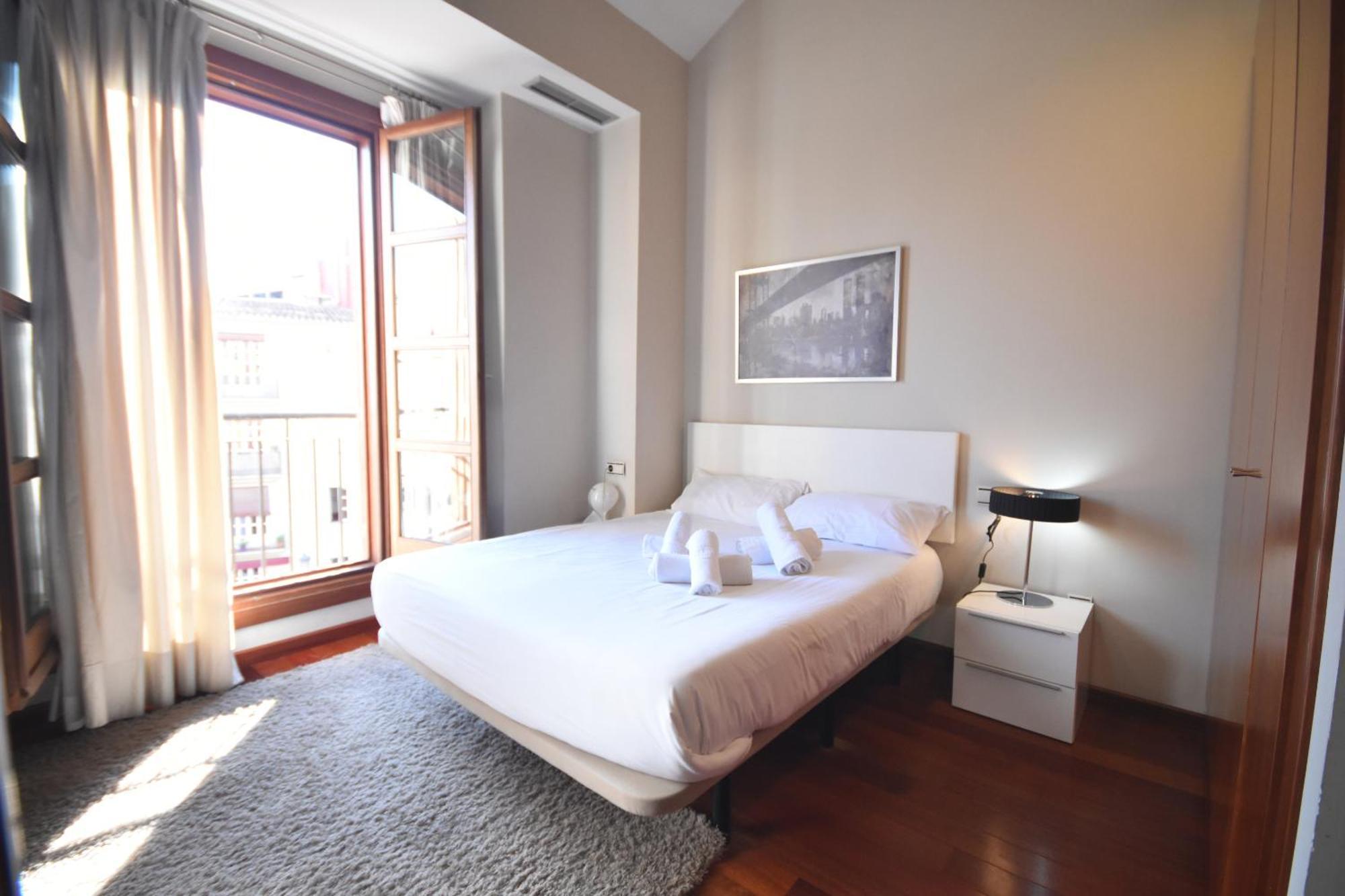 Precioso Apartamento En La Plaza Del Tossal Valencia Ngoại thất bức ảnh